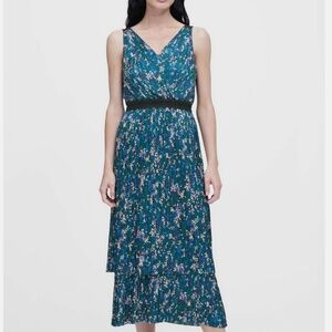 Banana Republic Sleeveles Dress Sz12 Pleated Tiered Floral Midi V-Neck Cocktail